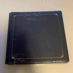 Creative Memories Album in Navy Blue w/ Gold Trim & White pages NEW